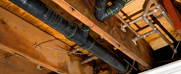 Leaking Pipes